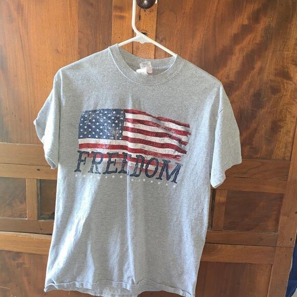 Gildan T-shirt short sleeve 4th of July size mediu - Picture 1 of 6